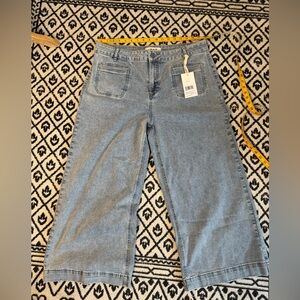 CHARLIE B Light Blue Wide Leg Cropped Jeans